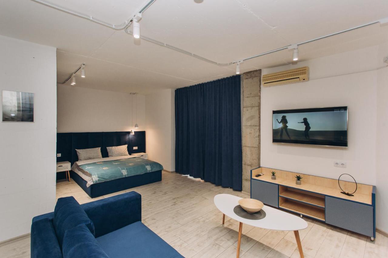 Loft Apartmen Sumy Exteriör bild